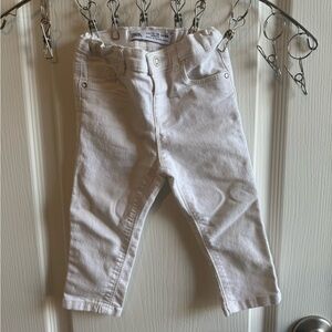 Zara White Denim Jeans Classic Straight Fit